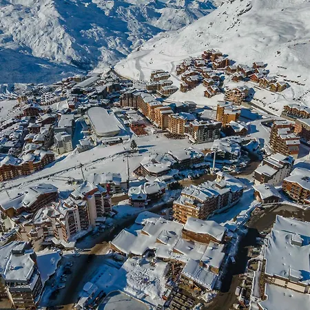 Apartamento : Moderne 4 Pers Avec Parking Et Vue Sur Pistes - Fr-1-640-66 Val Thorens
