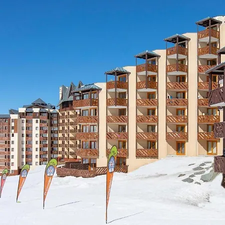 : Moderne 4 Pers Avec Parking Et Vue Sur Pistes - Fr-1-640-66 アパート