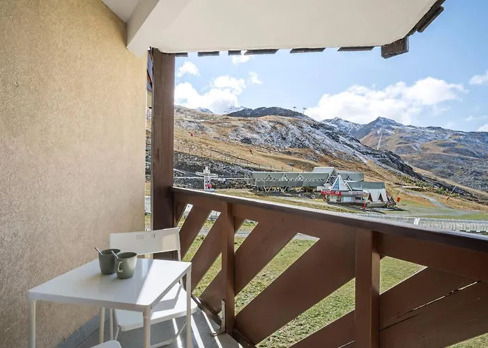 : Moderne 4 Pers Avec Parking Et Vue Sur Pistes - Fr-1-640-66 Apartment *