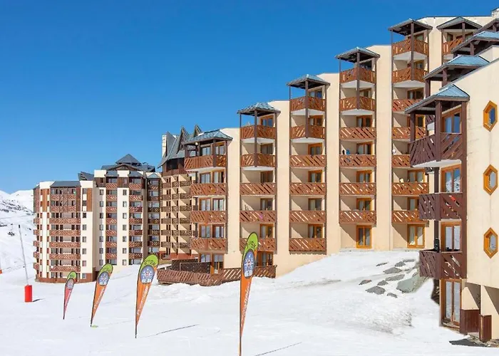 : Moderne 4 Pers Avec Parking Et Vue Sur Pistes - Fr-1-640-66 Apartamento